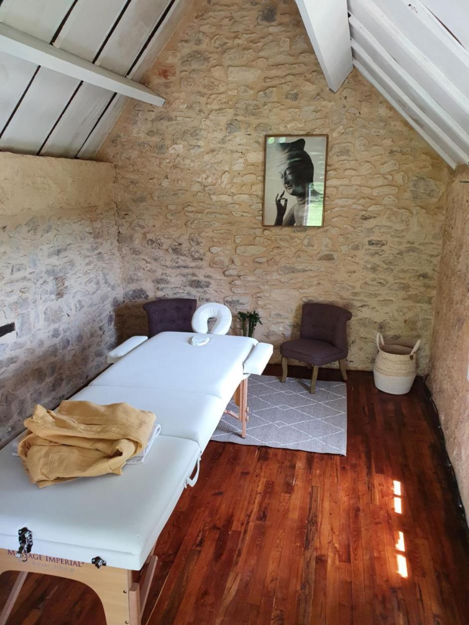 Les Pierres Lotoises - Chambre Dhotes Le Pigeonnier Reilhaguet Exterior foto